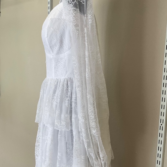 Bridal by ELOQUII Lace Tiered Dress Size 24 - Picture 2 of 10